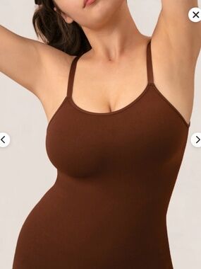 Shapermint Essentials Scoop Neck Cami - Light Blush Packaging